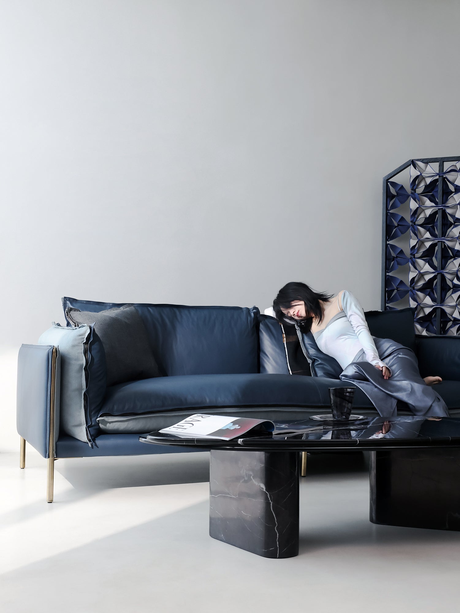 Pin Sofa-Classic Edition