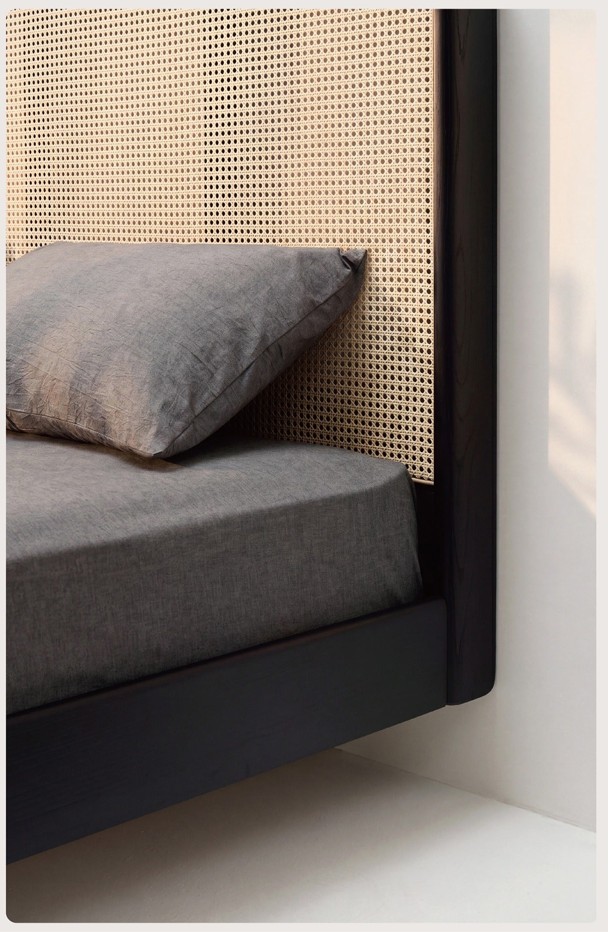 Woven Cloud Bed