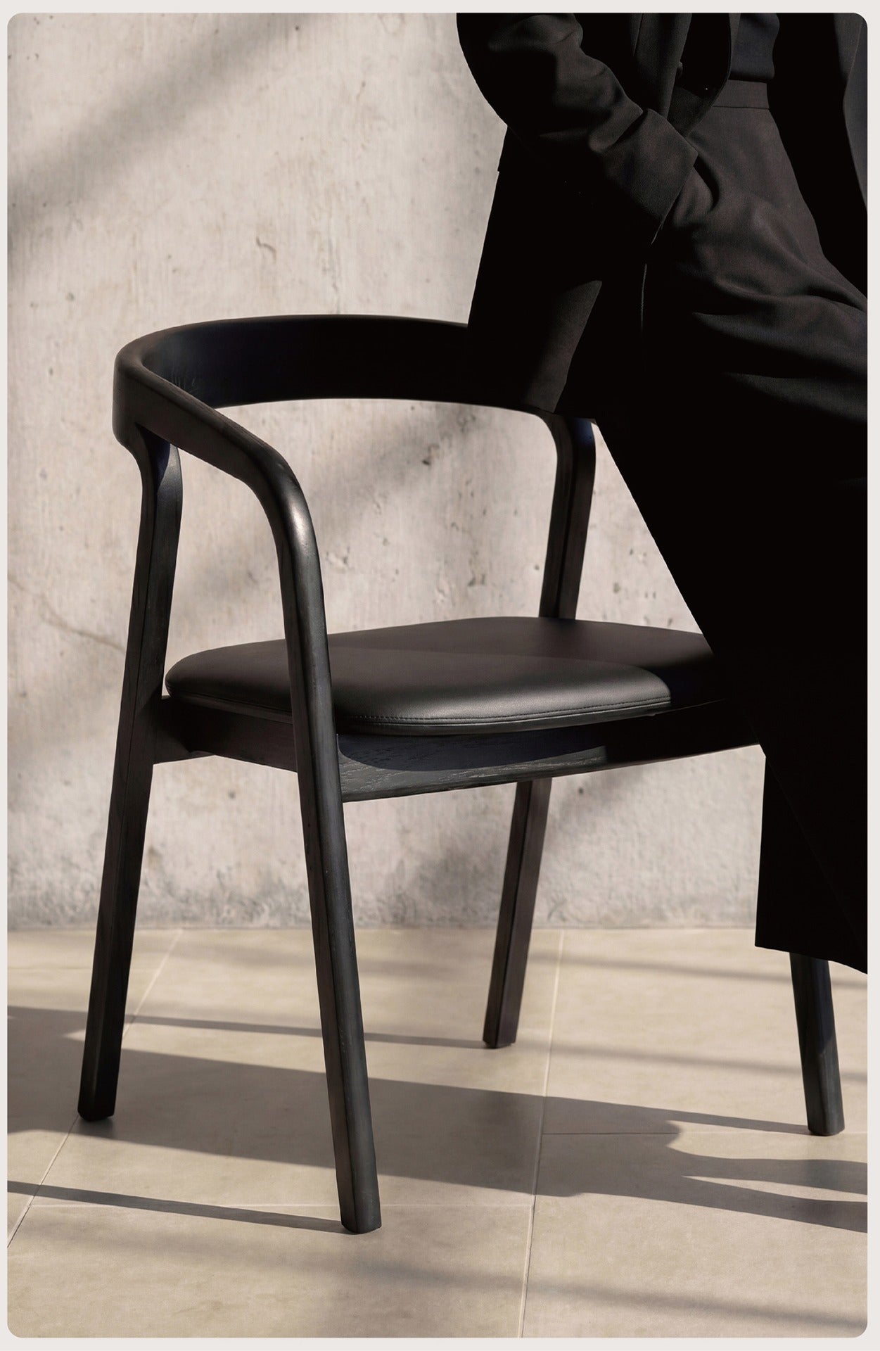Valley Embrace Chair